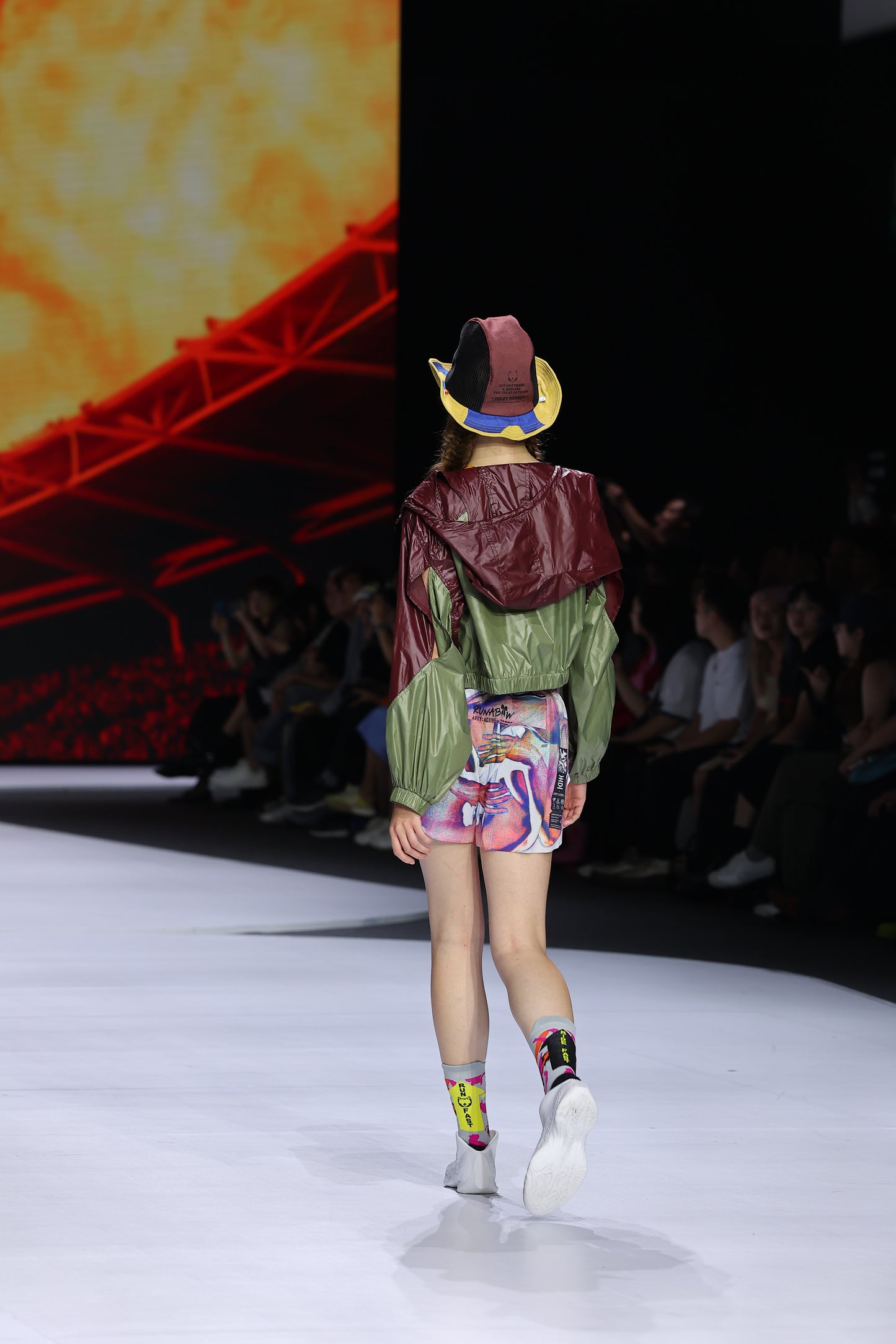 PULSY BOUNCY STAGE LONG SLEEVES JACKET