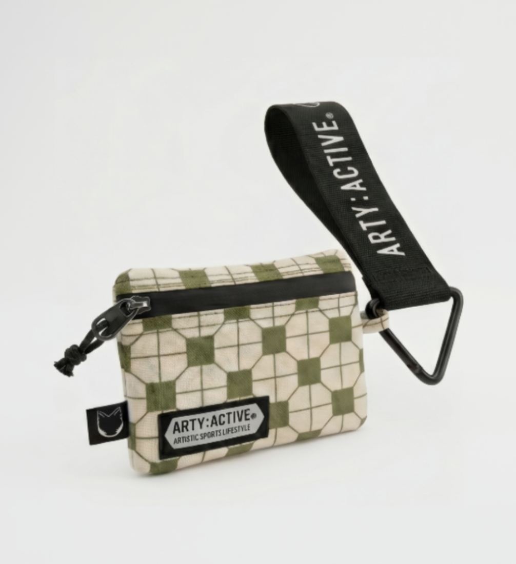 CAT-WALKING SERIES "NO LIMIT" X HK CULTURAL ECO POUCH (BLACK)