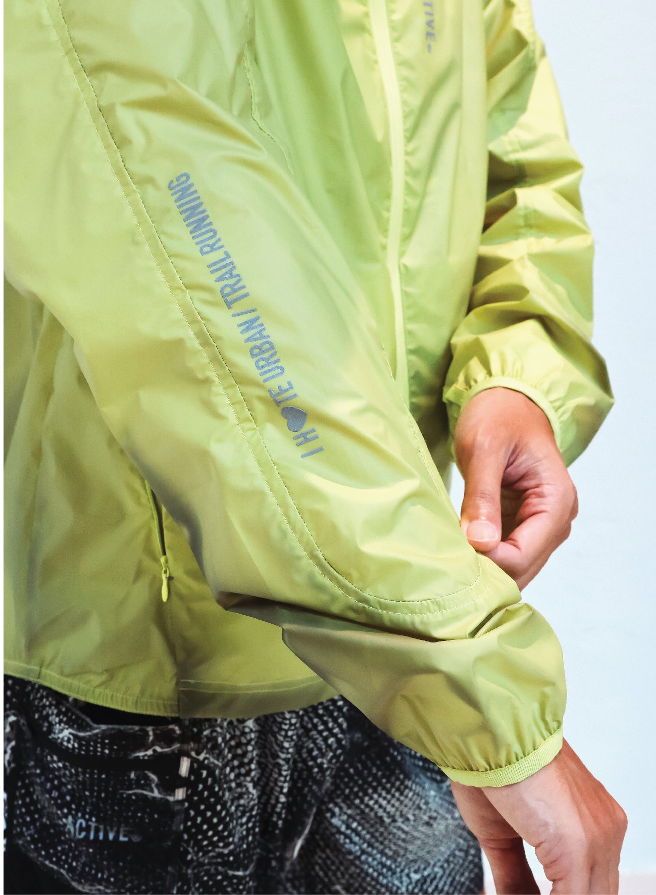 [SS26 PRE-ORDER] Halo Light Jacket 2 (LIME)