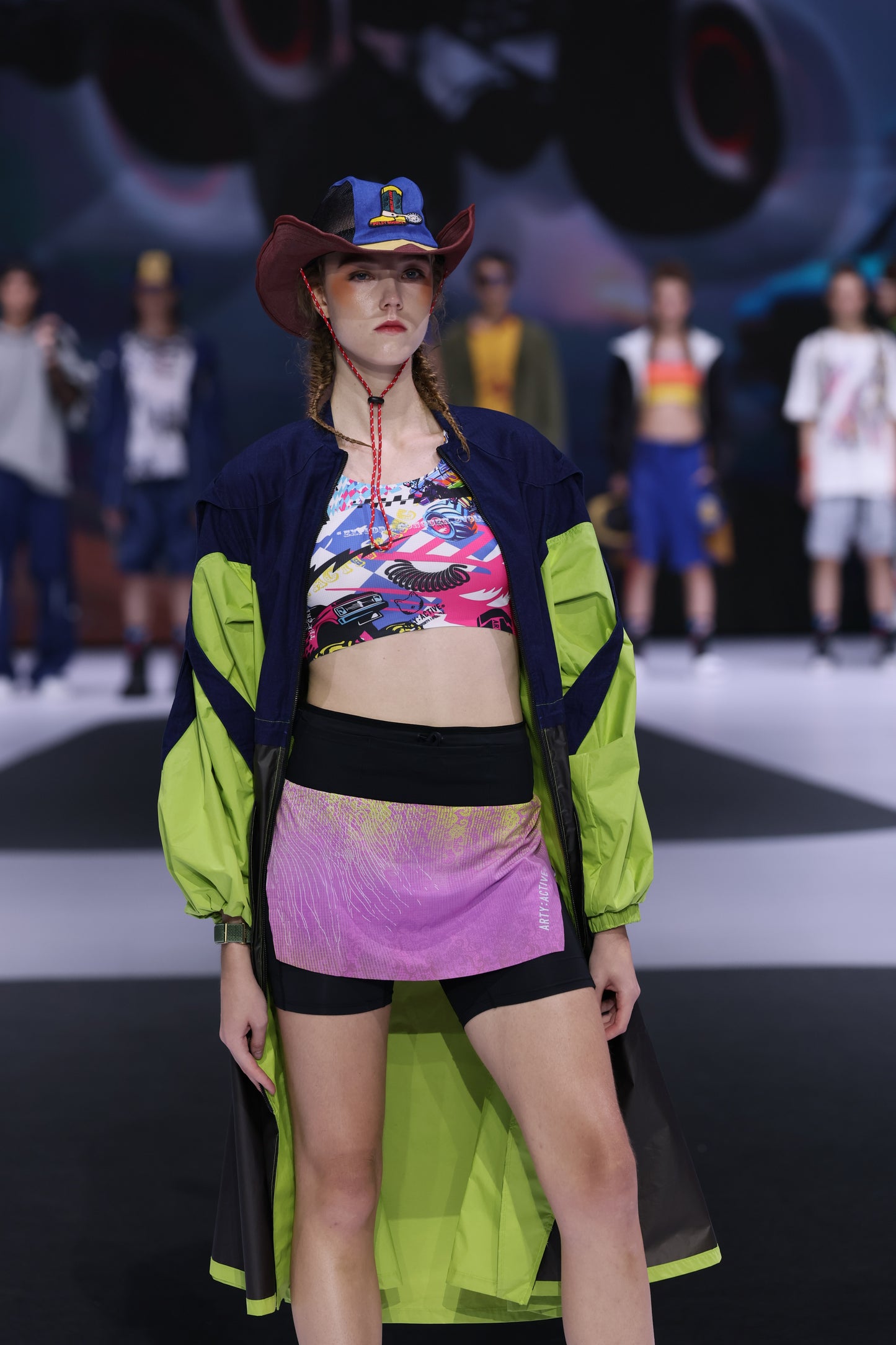 PULSY BOUNCY STAGE LONG JACKET