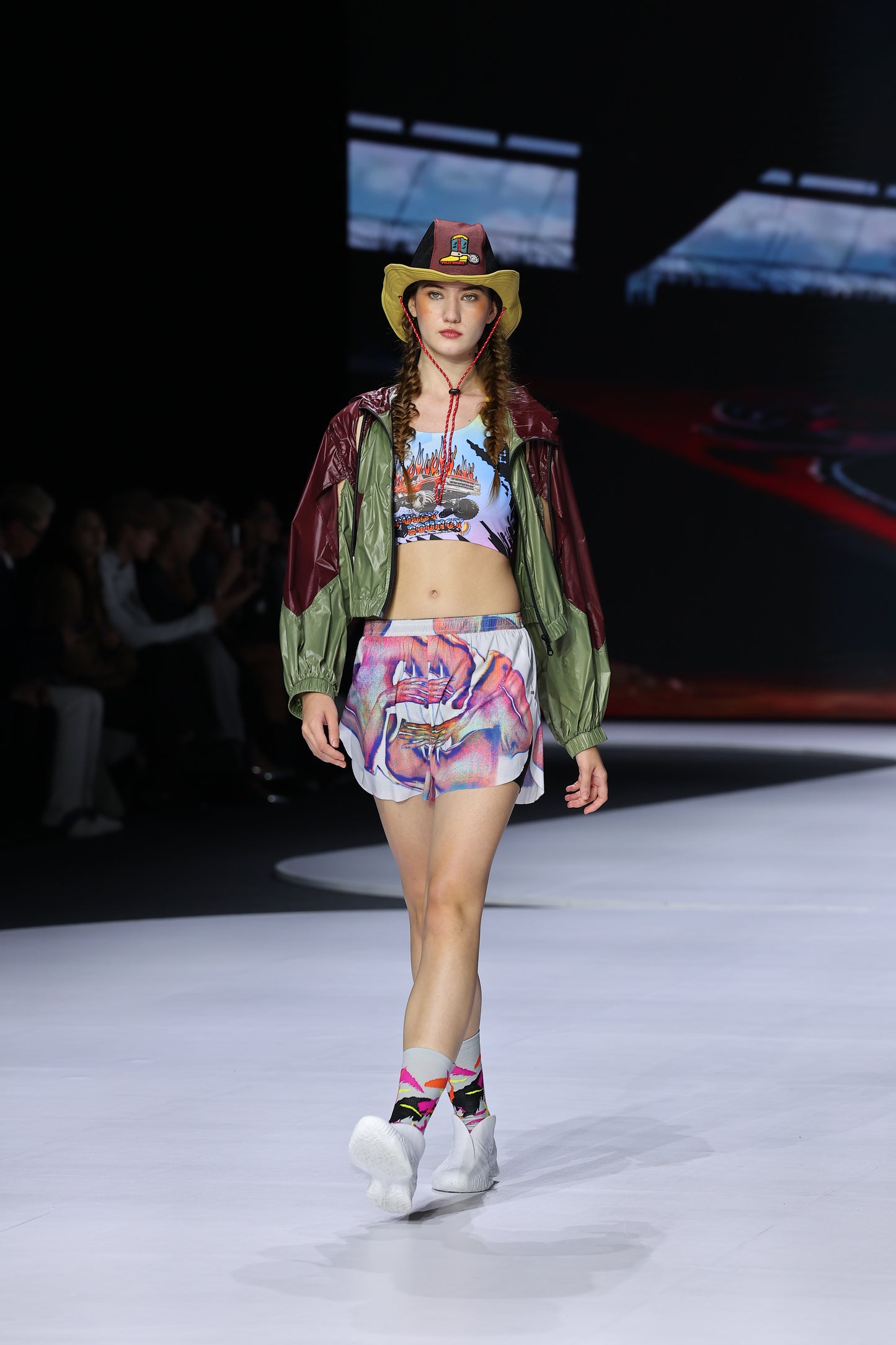 PULSY BOUNCY STAGE LONG SLEEVES JACKET
