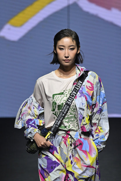 PARIS FASHION SHOW WIND BREAKER
